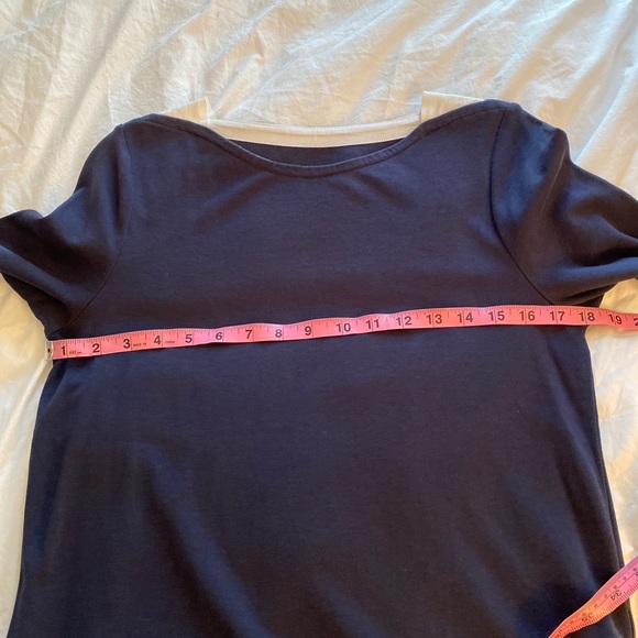 Classic navy Talbots Tshirt. Size petite small. All cotton. Boatneck style. - Picture 12 of 14